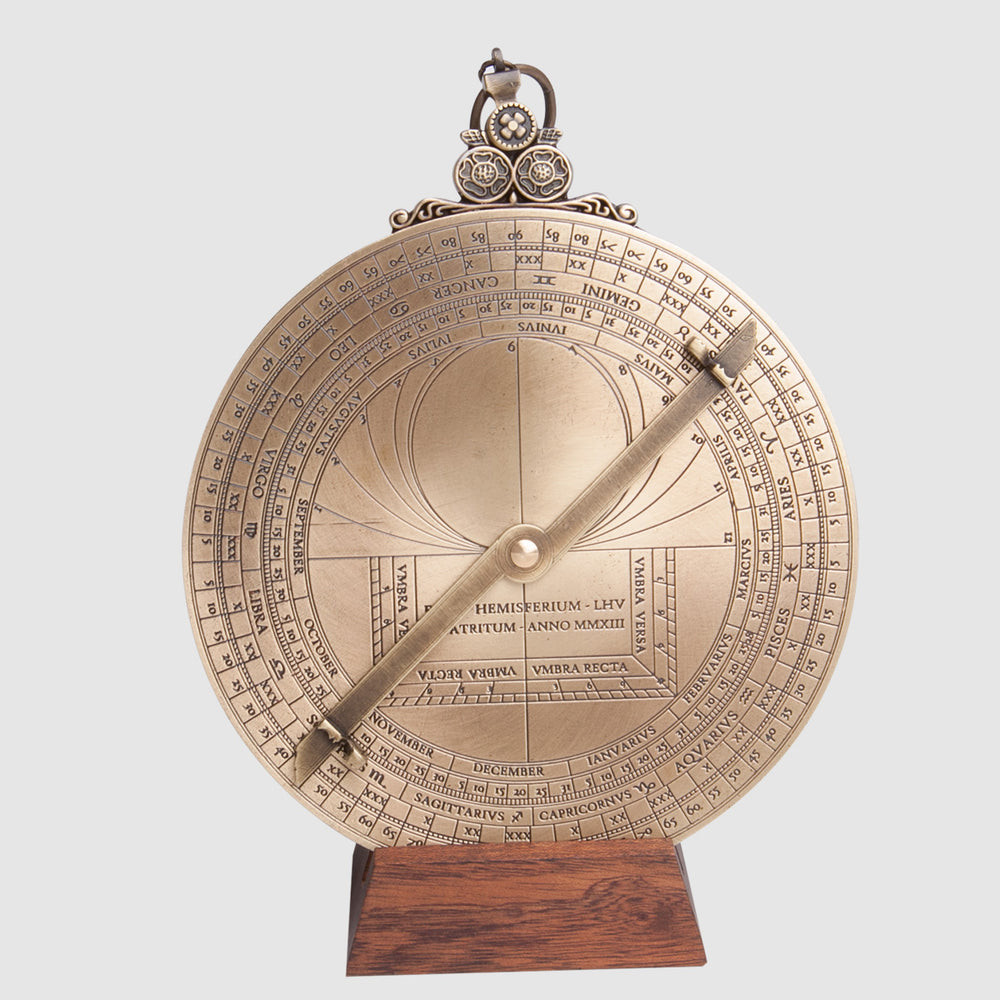 
                  
                    Cargar imagen en el visor de la galería, Astrolabio de Hartmann , Replica Histórica, Objeto de Coleccionista, para amates de la Ciencia y la Astronomía
                  
                
