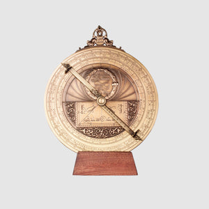 
                  
                    Cargar imagen en el visor de la galería, Astrolabio Planisférico  , Replica Histórica, Objeto de Coleccionista, para amates de la Ciencia y la Astronomía
                  
                