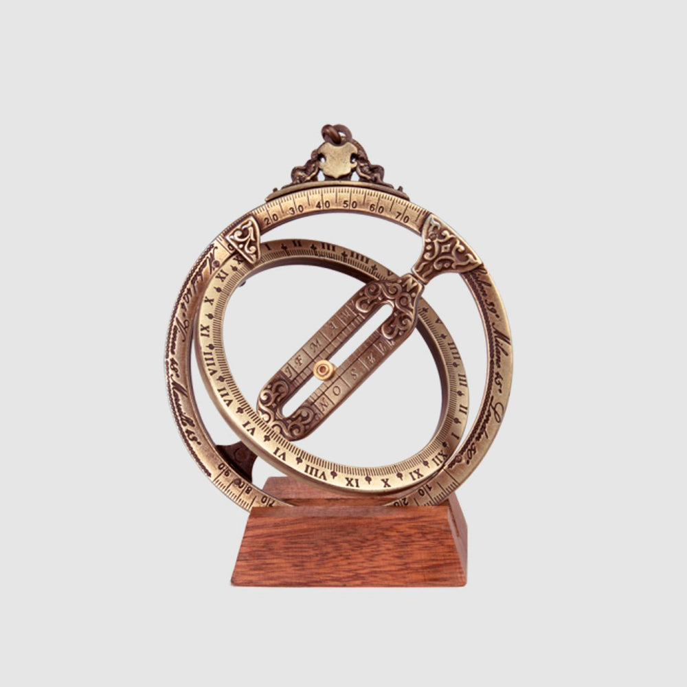Reloj Solar Universal,Ecuatorial,  Reproducción ornamental,  pieza de colección, historia de la Gnomónica